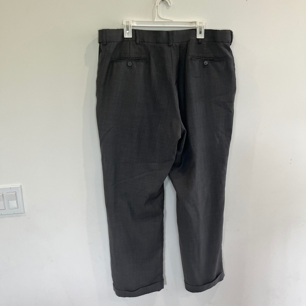 Stafford Mens Pleated Dress Pants Charcoal Gray Cuffed Trousers 39x28.5